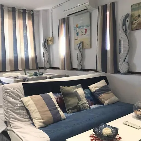 En La Playa De Calafell. Barcelona Apartment *